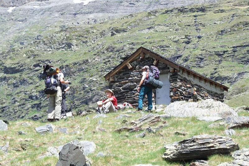 2008-07-07,13-10-29,cabane des Aguilous.jpg